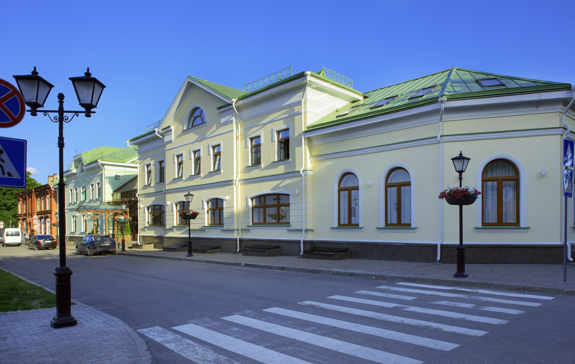 Hotel Dvor Podznoeva - Business Building Psków Zewnętrze zdjęcie